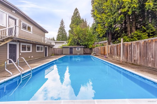 1066 Bernard Place, Port Coquitlam, BC 