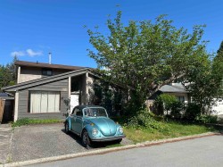 1965 Flynn Crescent  Coquitlam, BC V3E 1W6