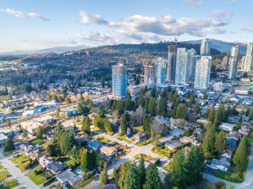529 Perth Avenue, Coquitlam, BC 