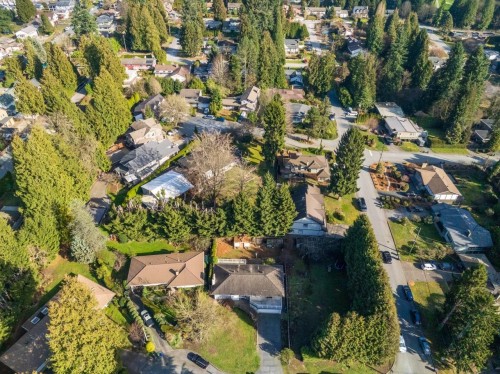 529 Perth Avenue, Coquitlam, BC 