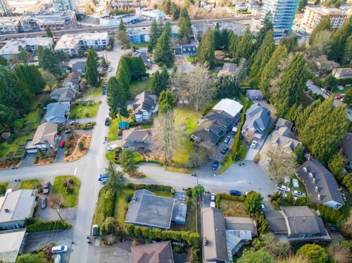529 Perth Avenue, Coquitlam, BC 