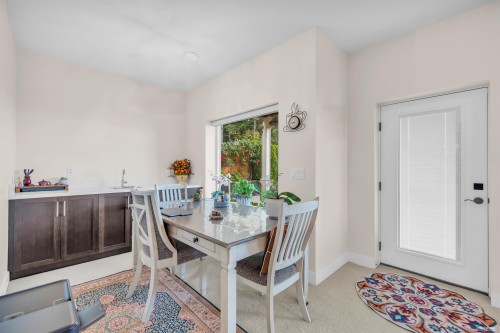 1469 Strawline Hill Street, Coquitlam, BC 
