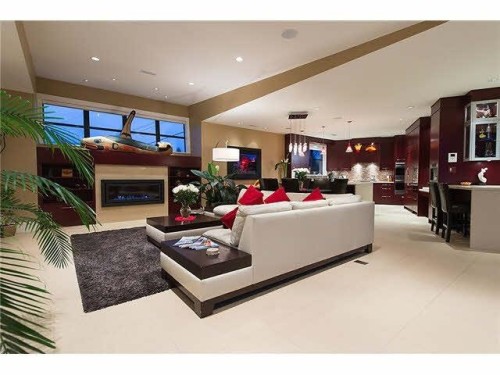 944 Beaconsfield Road, North Vancouver, BC 