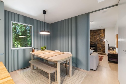 2221 Bowser Avenue, North Vancouver, BC 