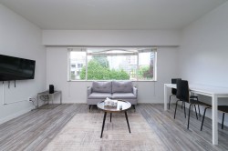 101-1540 Haro Street Vancouver, BC V6G 1G6