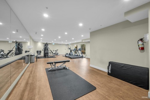 318-5460 Broadway, Burnaby, BC 