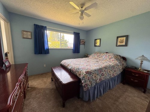 21946 Cliff Pl, Maple Ridge, BC 