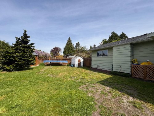 21946 Cliff Pl, Maple Ridge, BC 