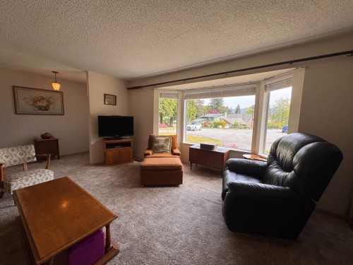 21946 Cliff Pl, Maple Ridge, BC 