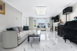 9840 Southgate Place Richmond, BC V7A 2N2