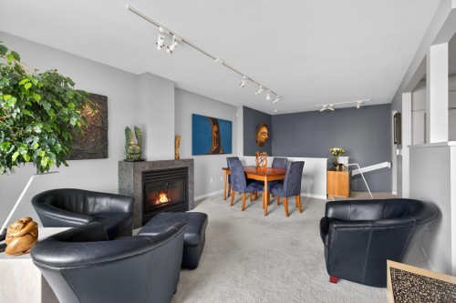 1261 7Th Avenue W, Vancouver, BC 