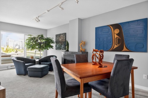 1261 7Th Avenue W, Vancouver, BC 