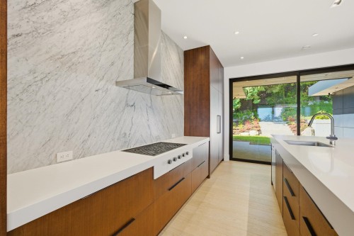 2965 Altamont Crescent, West Vancouver, BC 
