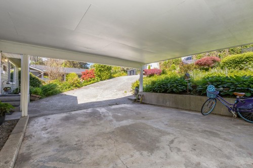 160 Harvard Drive, Port Moody, BC 
