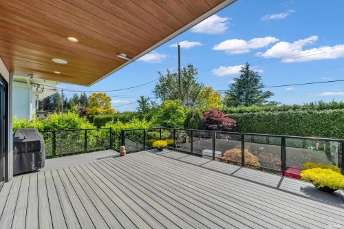 4275 Chelsea Crescent, North Vancouver, BC 