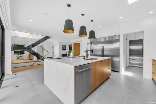 4275 Chelsea Crescent, North Vancouver, BC 