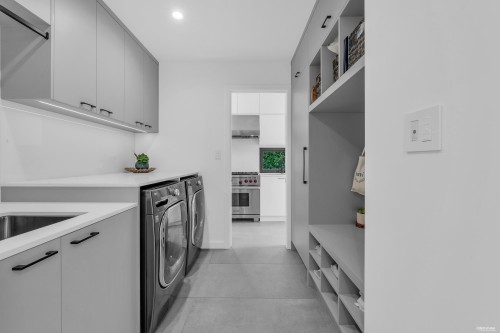 4275 Chelsea Crescent, North Vancouver, BC 