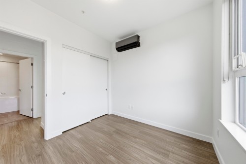 501-379 Broadway E, Vancouver, BC 