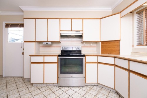 775 Esmond Avenue, Burnaby, BC 