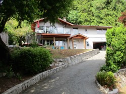 3907 Bayridge Place  West Vancouver, BC V7V 3K2