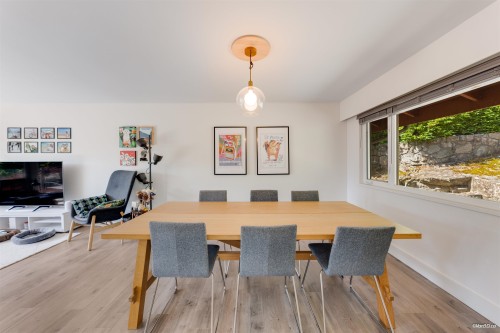 3907 Bayridge Place, West Vancouver, BC 