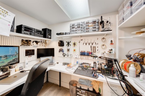 3907 Bayridge Place, West Vancouver, BC 