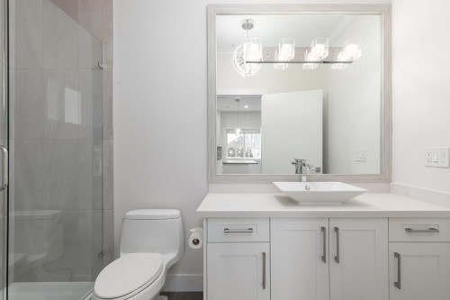 2255 35Th Avenue E, Vancouver, BC 