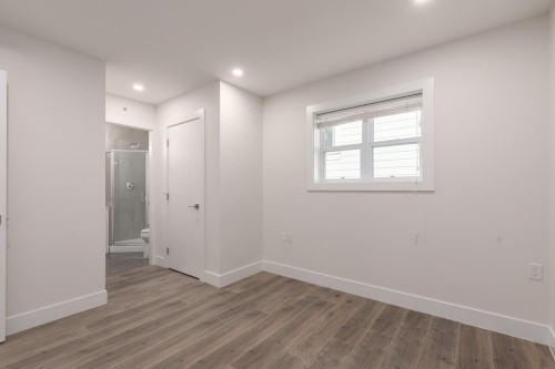 2255 35Th Avenue E, Vancouver, BC 