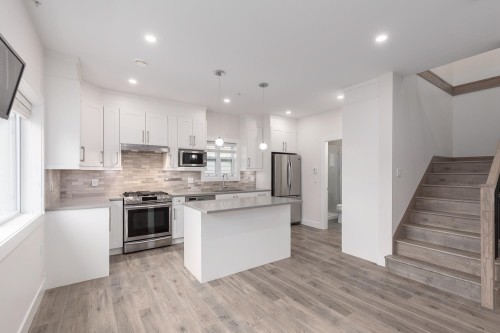 2255 35Th Avenue E, Vancouver, BC 