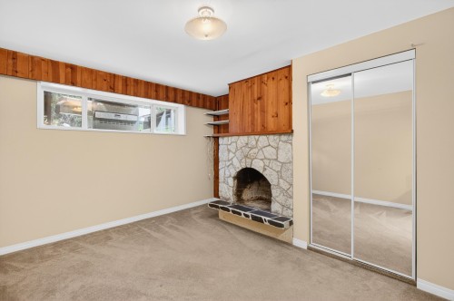 655 Macintosh Street, Coquitlam, BC 