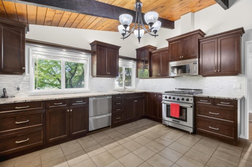 655 Macintosh Street, Coquitlam, BC 