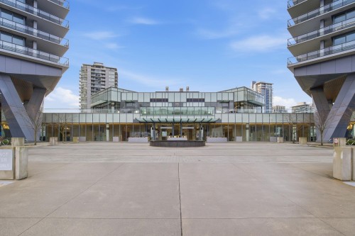 1009-4730 Lougheed Highway, Burnaby, BC 