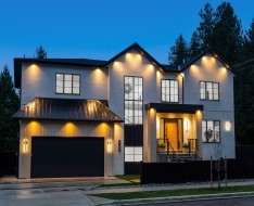 21606 124 Avenue Maple Ridge, BC V2X 5K3