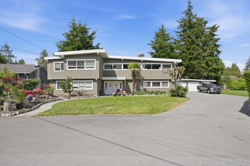 1679 58 Street  Delta, BC V4L 1X6
