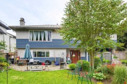 4882 44b Avenue Delta, BC V4K 1H8