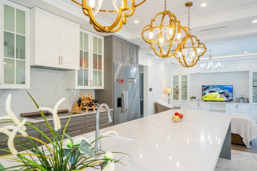 1048 Handsworth Road, North Vancouver, BC 