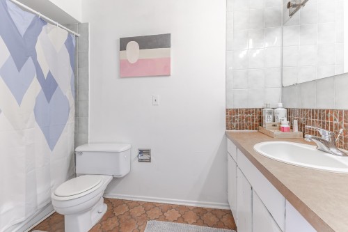 11480 Granville Avenue, Richmond, BC 