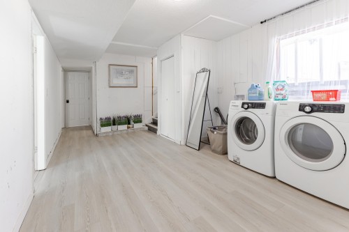 11480 Granville Avenue, Richmond, BC 
