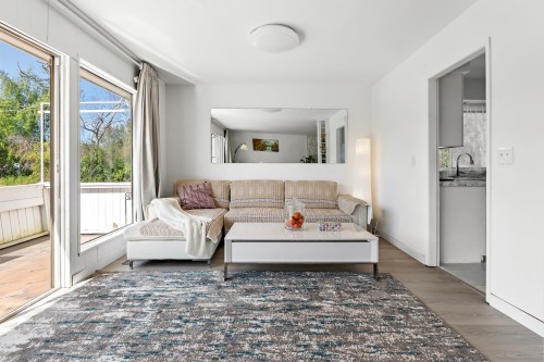 11480 Granville Avenue, Richmond, BC 