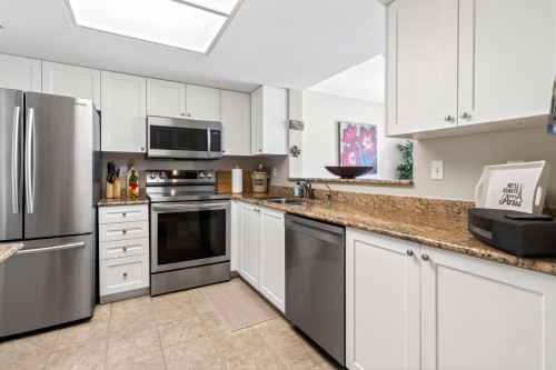 409-220 Newport Drive, Port Moody, BC 