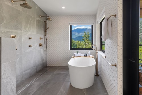 1305 Eagle Drive, Pemberton, BC 