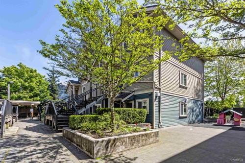 216-7168 Stride Avenue, Burnaby, BC 