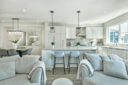 9-5311 Admiral Way Ladner, BC V4K 0E2