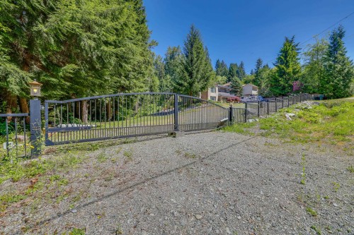 26115 124 Avenue, Maple Ridge, BC 