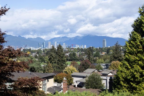 4393 Puget Drive, Vancouver, BC 