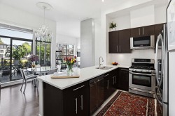 304-2108 4th Avenue W Vancouver, BC V6K 2N2