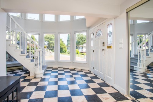 348 Seaforth Crescent, Coquitlam, BC 