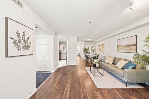 302-1406 73Rd Avenue W, Vancouver, BC 