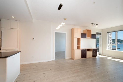306-3873 Cates Landing Way, North Vancouver, BC 