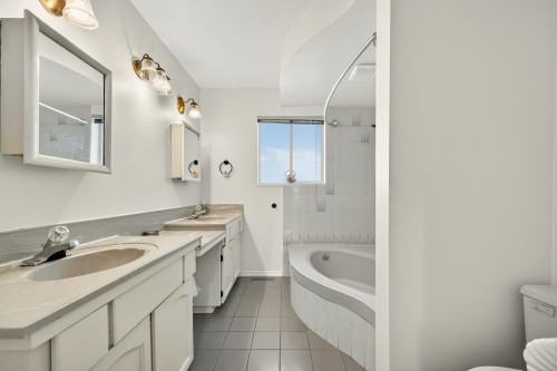 4460 Atlee Avenue, Burnaby, BC 